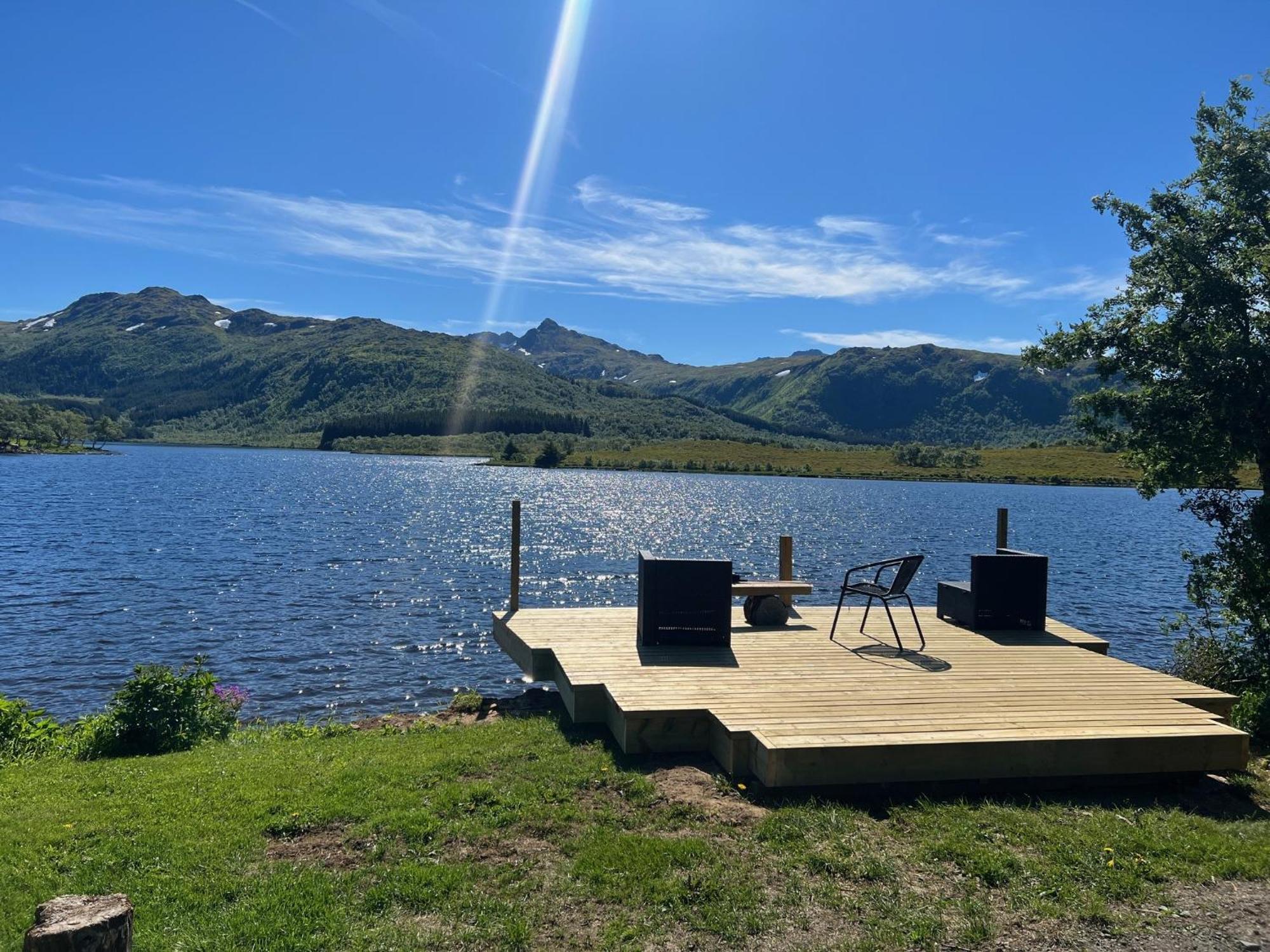 Holiday home Waterfront Mountain View Lofoten